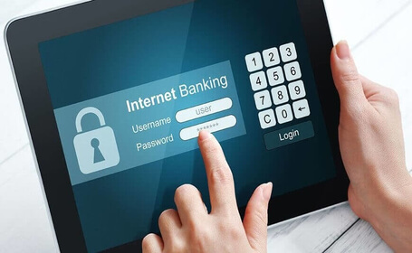 الگوی ساختاری تاثیر بانکداری الکترونیک بر افزایش توان رقابتی بانک‌ها